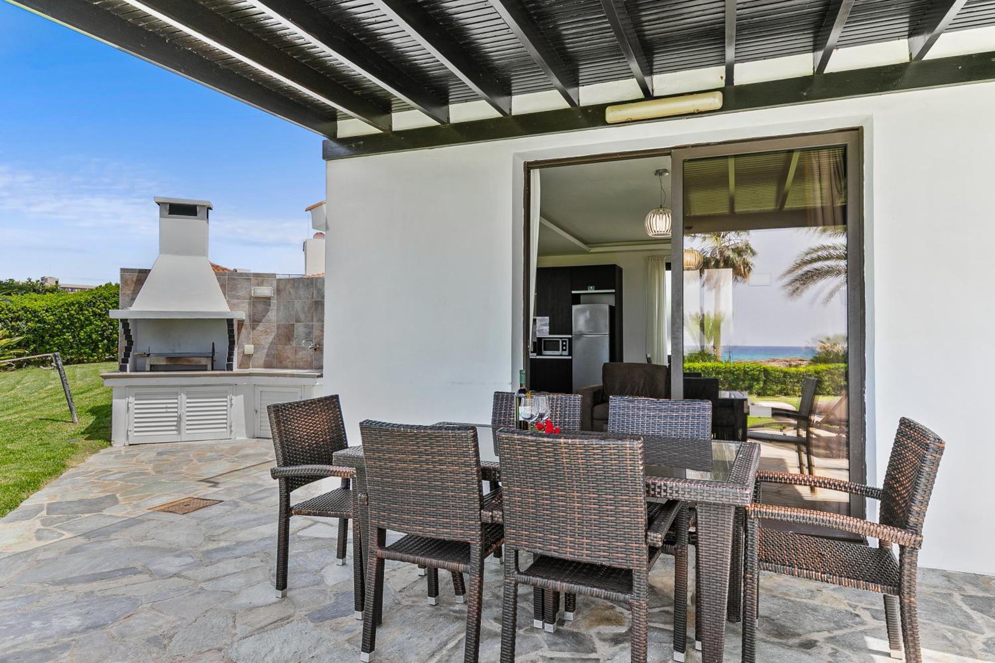 Platzia Beach Villas Paphos Esterno foto