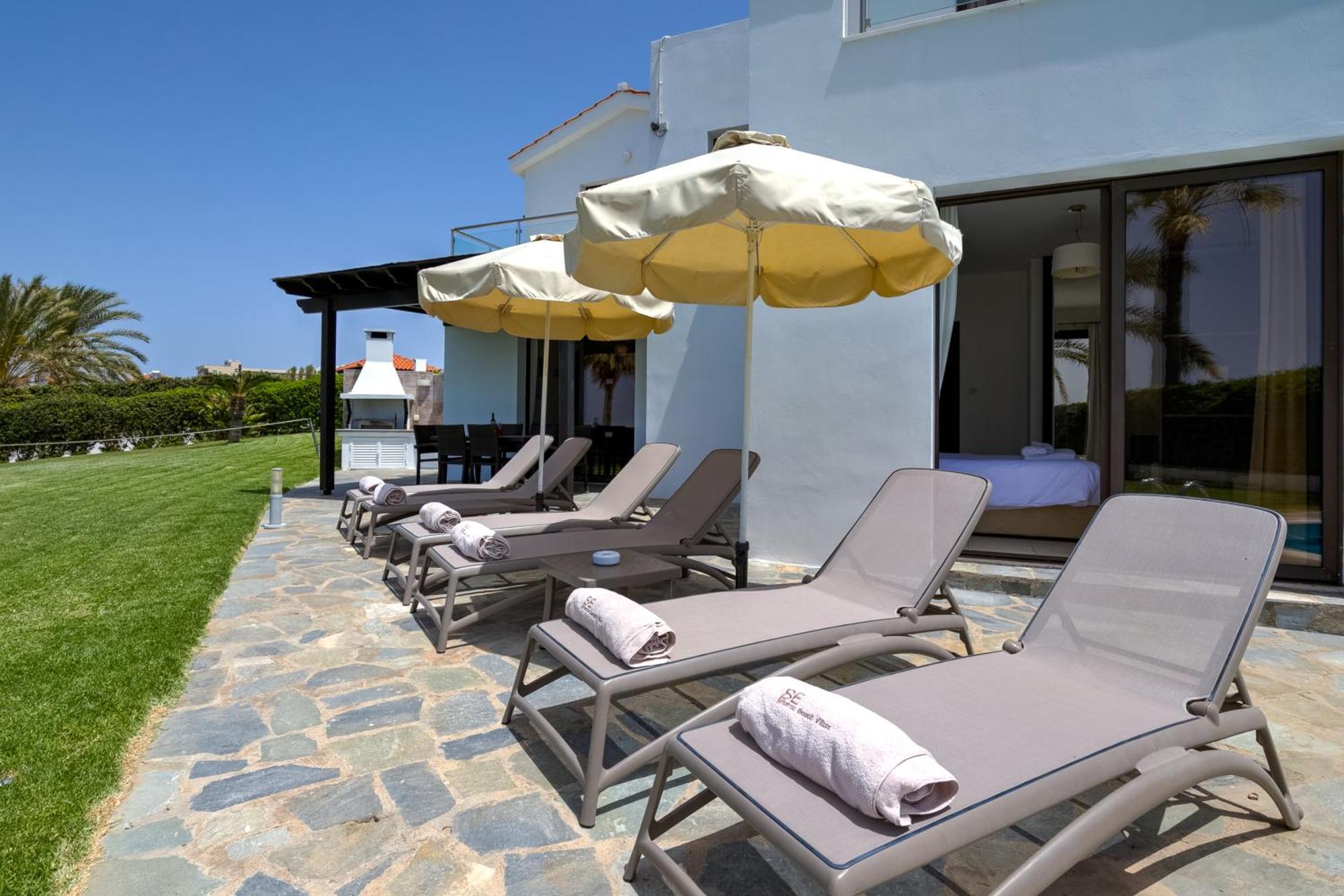 Platzia Beach Villas Paphos Esterno foto