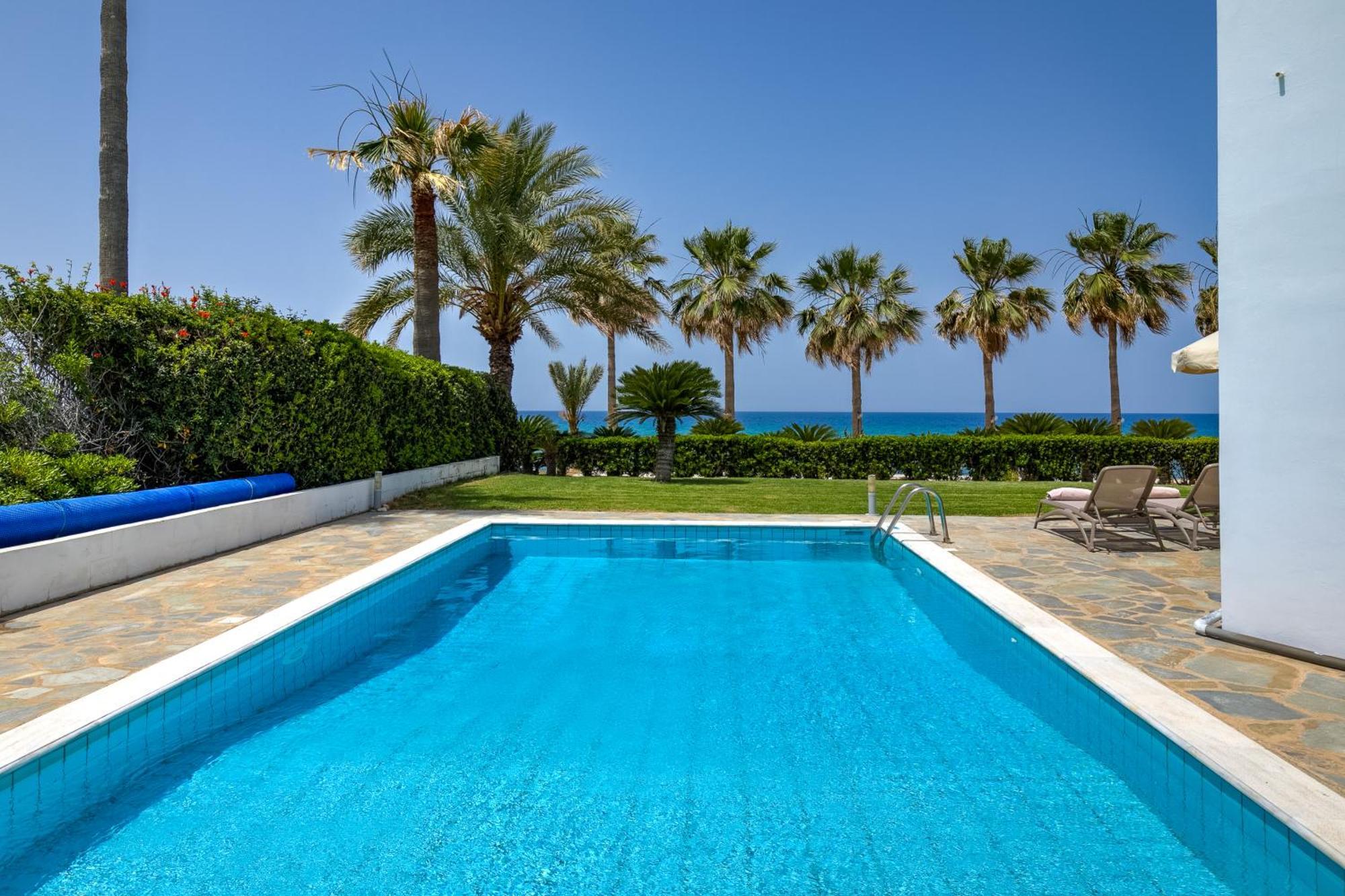 Platzia Beach Villas Paphos Esterno foto